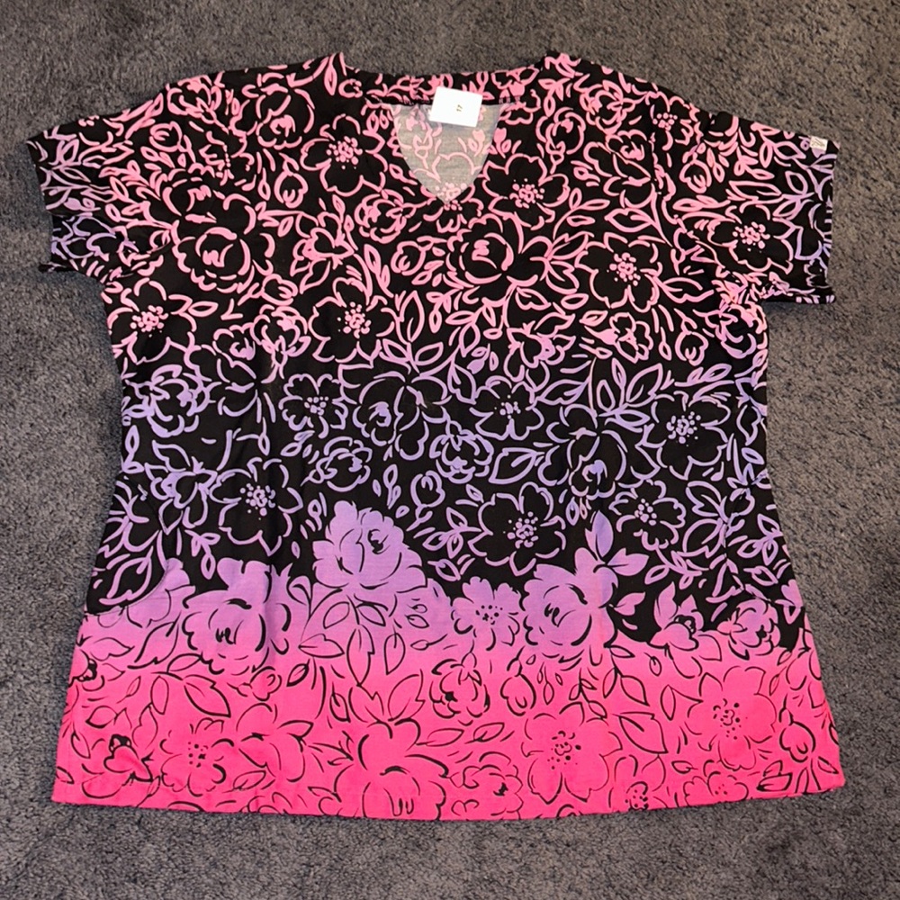 UA SCRUBS Women’s LARGE Scrub Top